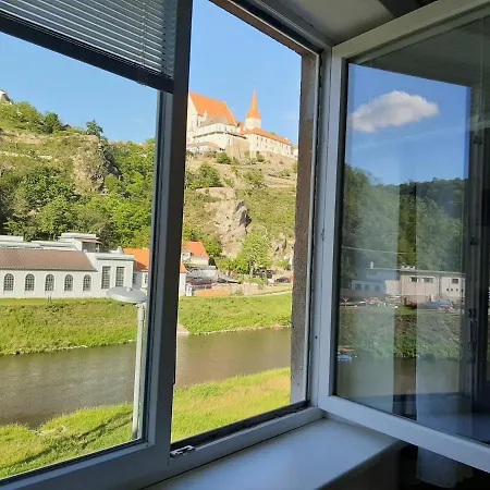 Pod Hradem Znojmo