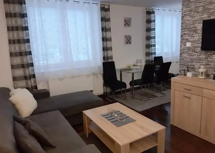 Pod Hradem