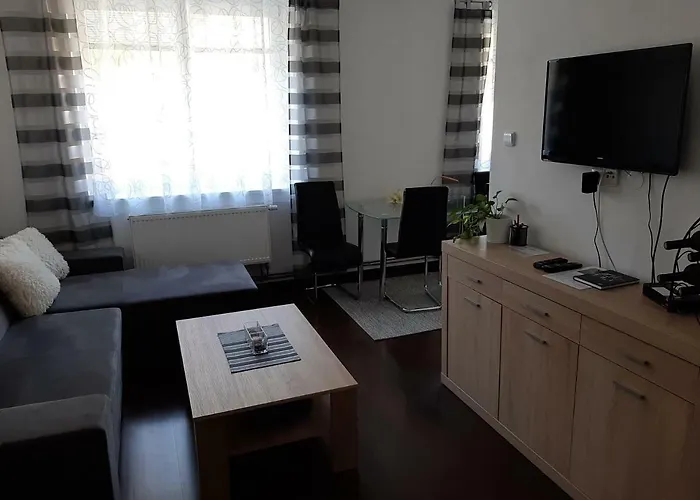 Pod Hradem