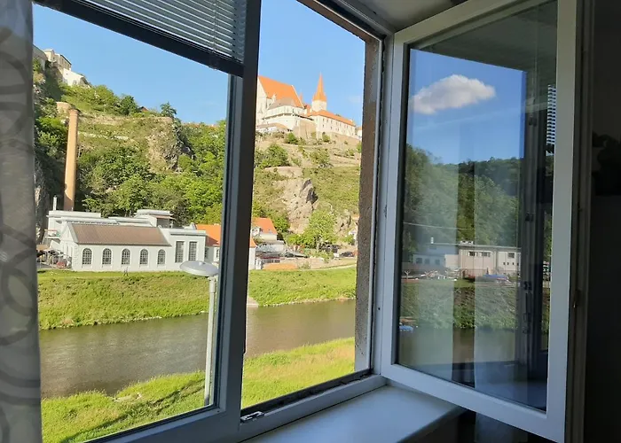Pod Hradem Znojmo